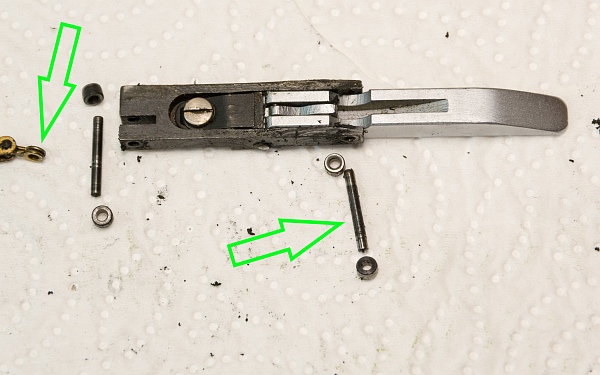 Dismantling the chain drive