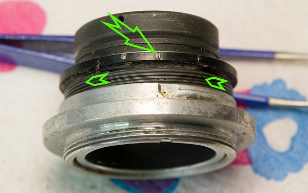 Focus screw