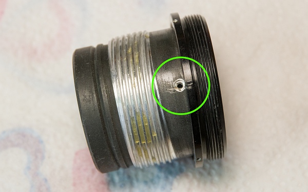 Focus screw