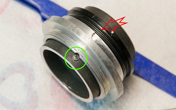 Focus screw