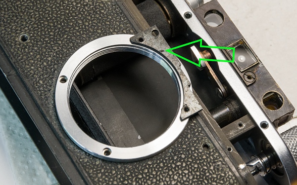 Threaded plate